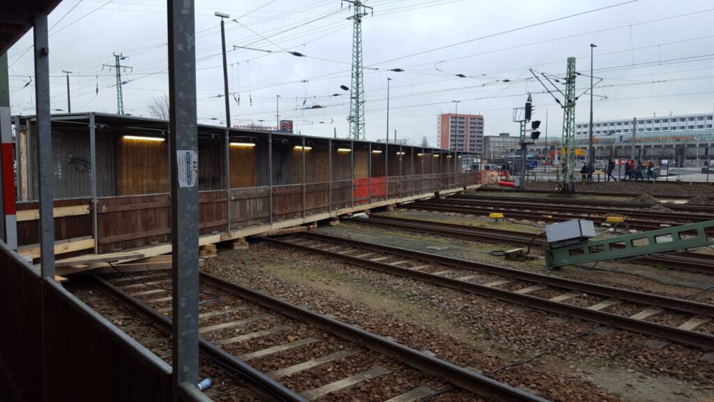 Fussgängerschutzgang Bahnhog Cottbus